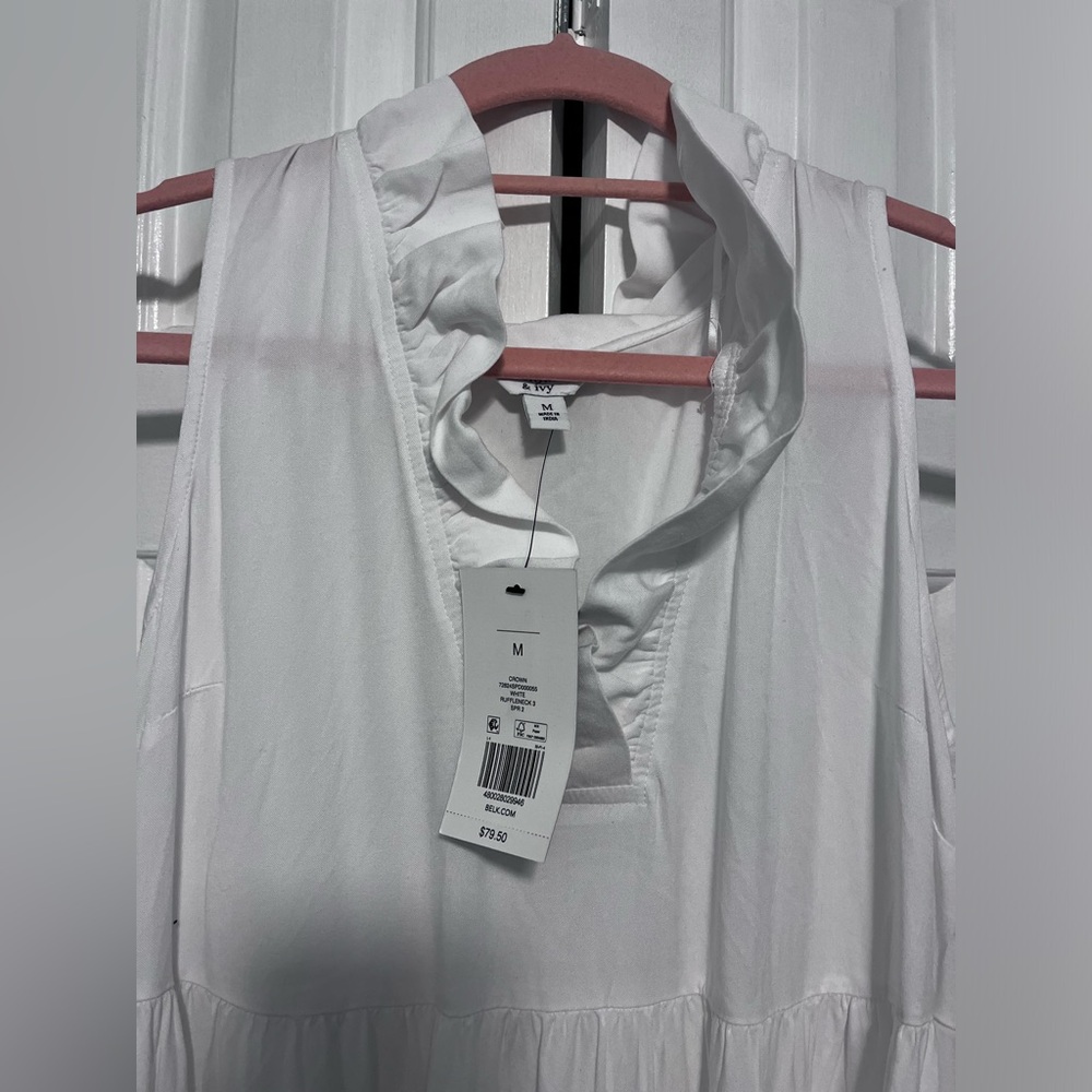 NWT Ivy & Crown White Dress - Picture 2 of 3